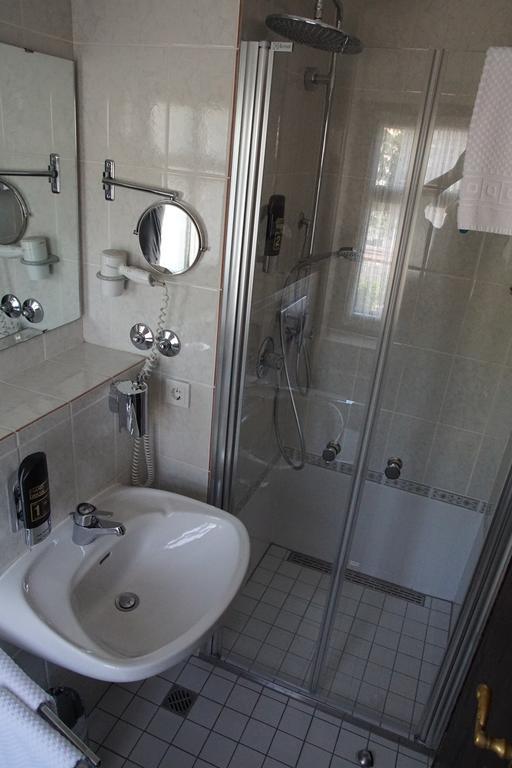 Hotel Zur Post Verbandsgemeinde Verbandsgemeinde Bernkastel-Kues Kamer foto