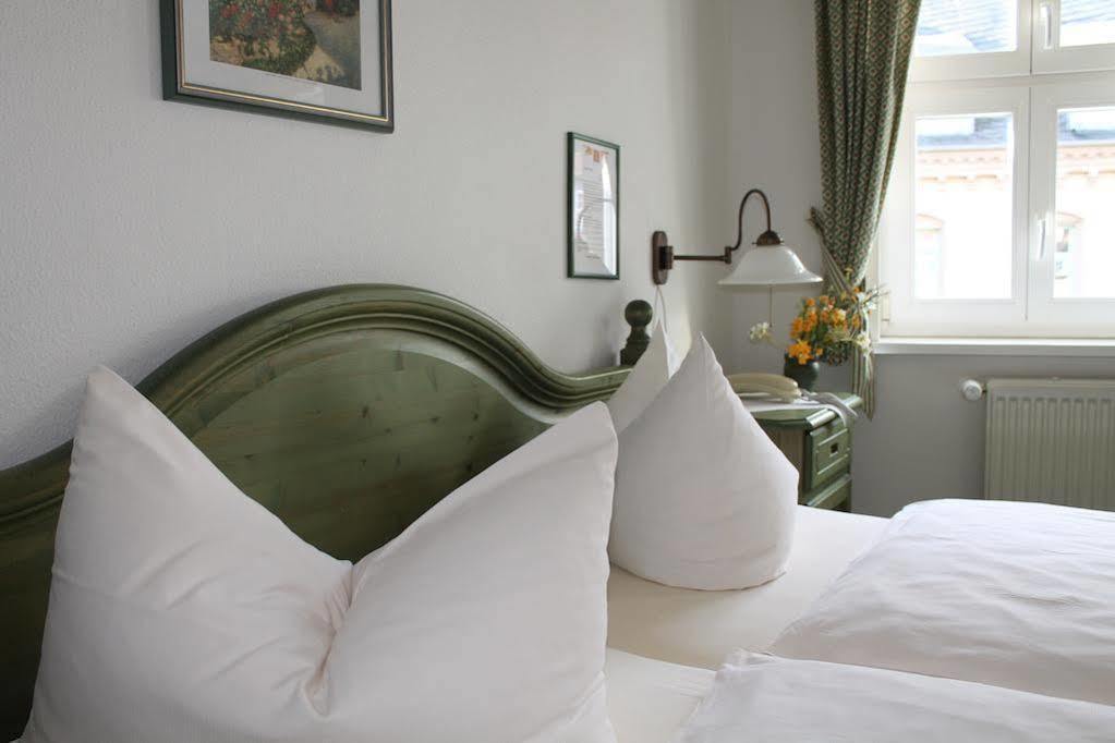 Hotel Zur Post Verbandsgemeinde Verbandsgemeinde Bernkastel-Kues Buitenkant foto