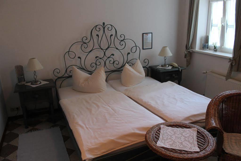 Hotel Zur Post Verbandsgemeinde Verbandsgemeinde Bernkastel-Kues Buitenkant foto
