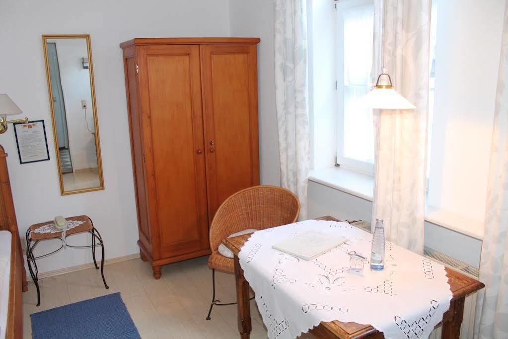 Hotel Zur Post Verbandsgemeinde Verbandsgemeinde Bernkastel-Kues Buitenkant foto