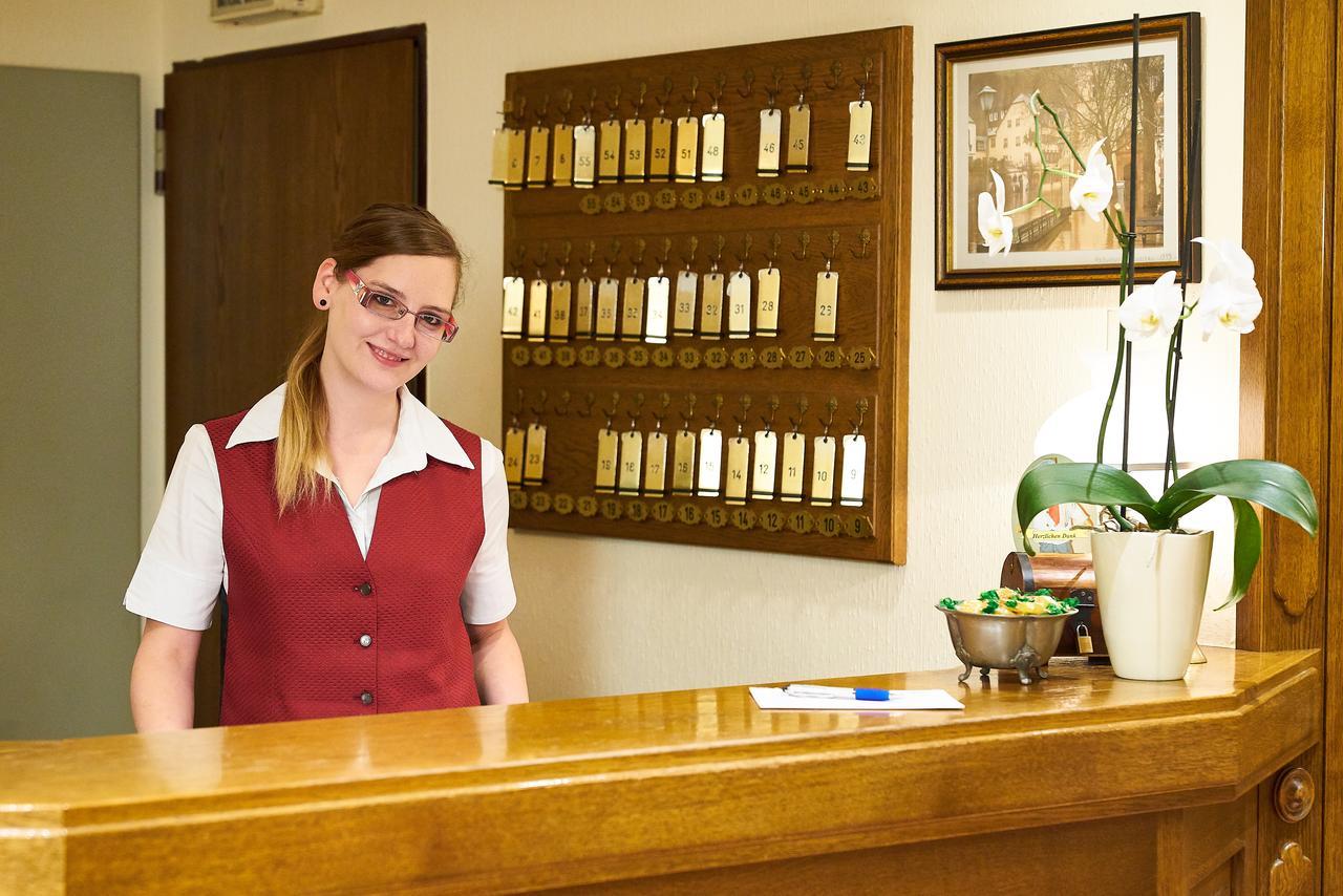 Hotel Zur Post Verbandsgemeinde Verbandsgemeinde Bernkastel-Kues Buitenkant foto