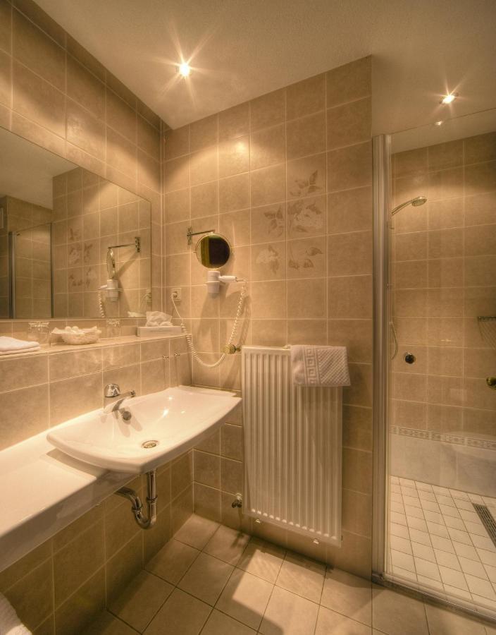 Hotel Zur Post Verbandsgemeinde Verbandsgemeinde Bernkastel-Kues Kamer foto